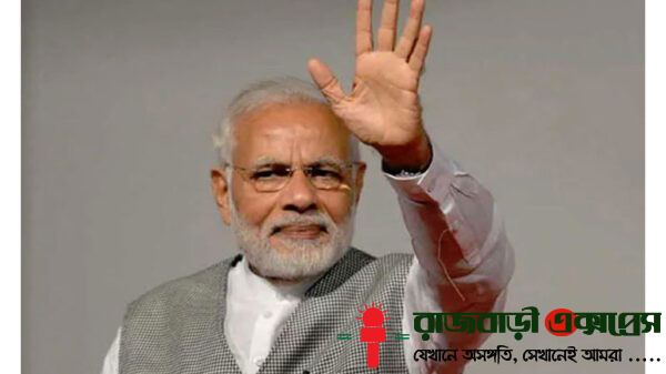 কাশ্মীর হামলায় ভারত উত্তাল, কঠোর শাস্তির প্রতিশ্রুতি মোদির