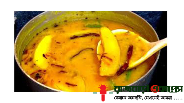 গ্রীষ্মের স্বাদে ঘরোয়া রেসিপি: টক-মজার 'আম ডালের' জয়জয়কার