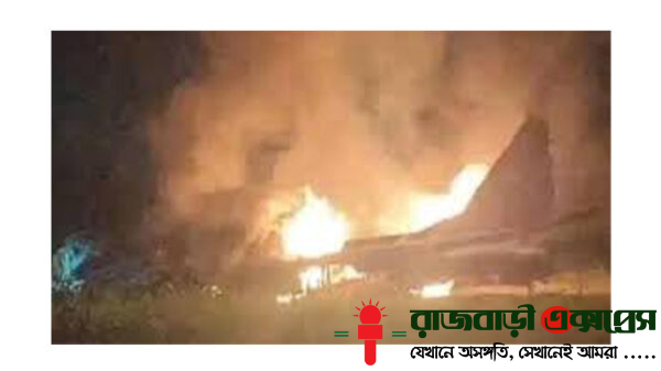 জম্মুতে বিস্ফোরণে থমথমে পরিস্থিতি,মোবাইল নেটওয়ার্ক বন্ধ