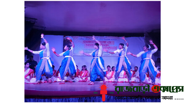 রাজবাড়ীতে বিশ্বকবি রবীন্দ্রনাথ ঠাকুরের জন্মবার্ষিকী উদযাপন